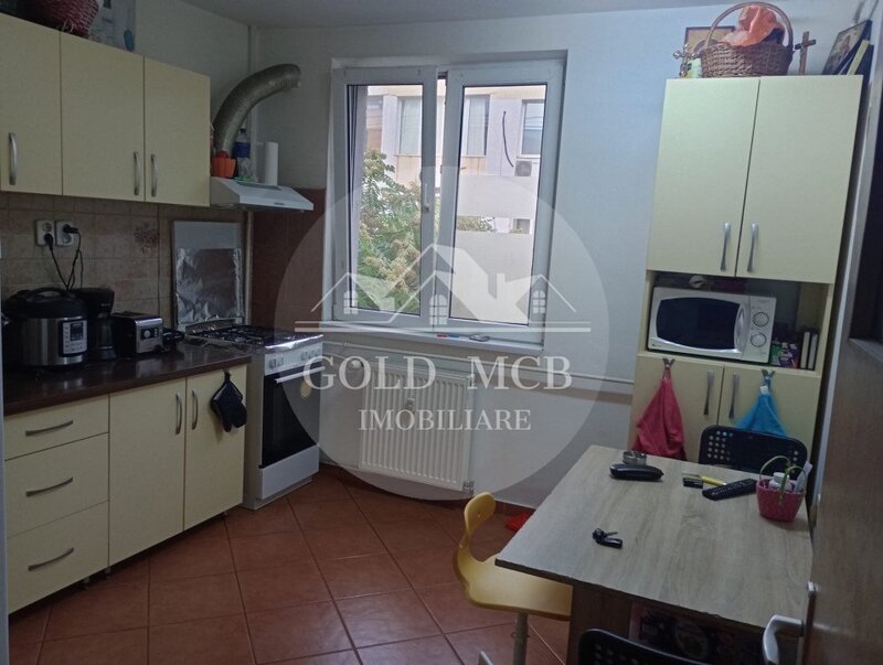 Politehnica, apartament 2 camere, bloc anvelopat, super oferta.